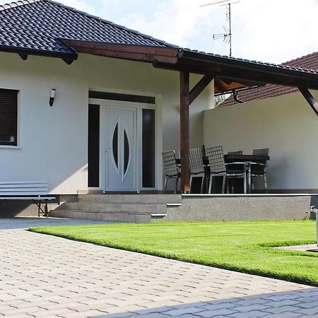 Tisza Dream Apartman Tiszakécske Екстериор снимка