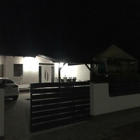 Tisza Dream Apartman Tiszakécske Екстериор снимка